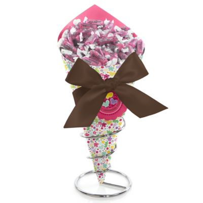 Playful Butterfly and Flowers - Birthday Party Candy Bouquets with Frooties