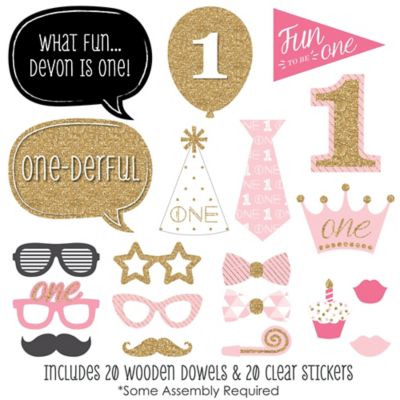 1st Birthday Girl - Fun to be One - First Birthday 20 Piece Photo Booth ...